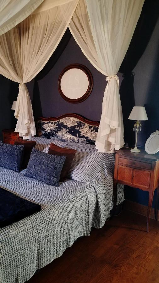 バイユー Logis Les Remparts Bed & Breakfast エクステリア 写真