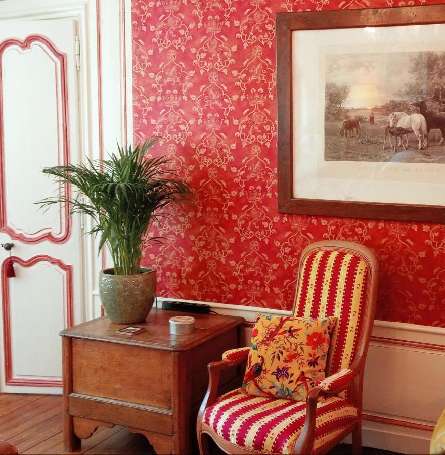 バイユー Logis Les Remparts Bed & Breakfast エクステリア 写真