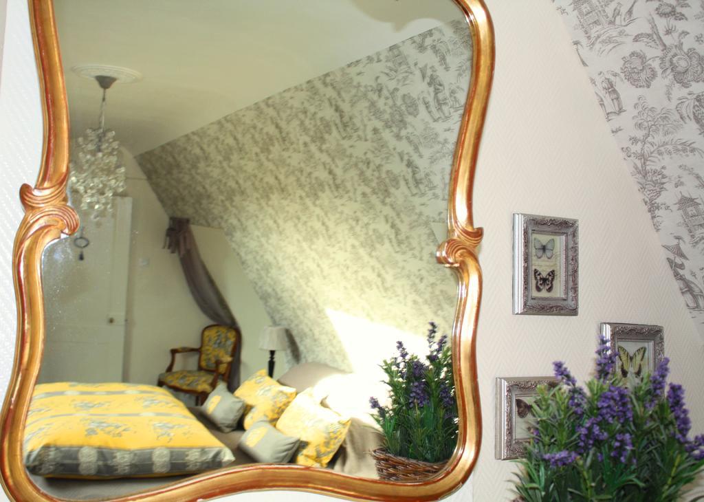バイユー Logis Les Remparts Bed & Breakfast エクステリア 写真