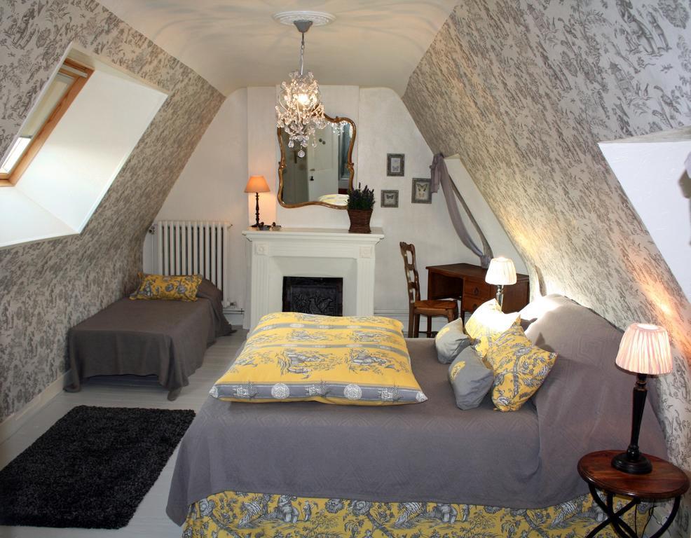 バイユー Logis Les Remparts Bed & Breakfast エクステリア 写真