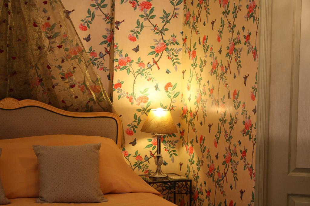バイユー Logis Les Remparts Bed & Breakfast エクステリア 写真